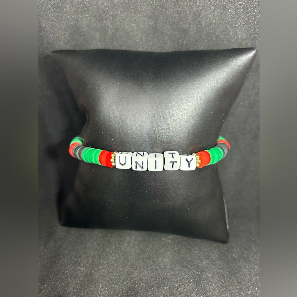 Unity Heishi Bracelet